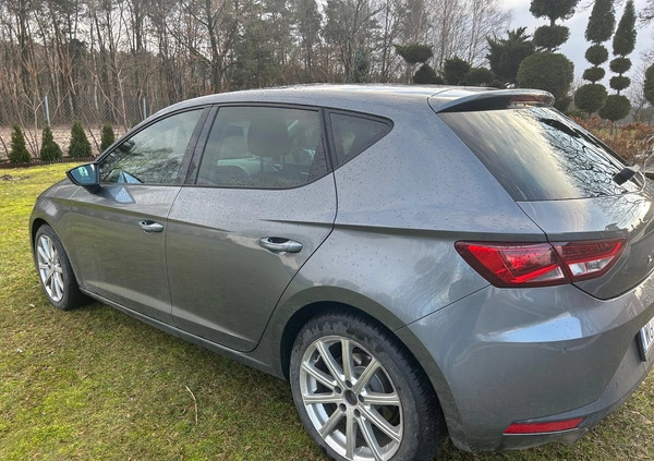 Seat Leon cena 52000 przebieg: 85000, rok produkcji 2013 z Sieradz małe 172